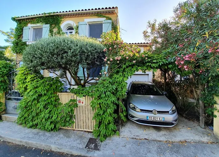 12 Personnes, 10mn Des Plages, Clim, Piscine Privee, Bureaux, Wifi 아파트