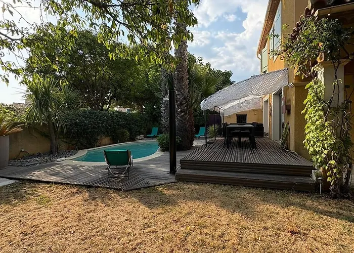 12 Personnes, 10mn Des Plages, Clim, Piscine Privee, Bureaux, Wifi 아파트 *