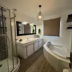 12 Personnes, 10mn Des Plages, Clim, Piscine Privée, Bureaux, Wifi