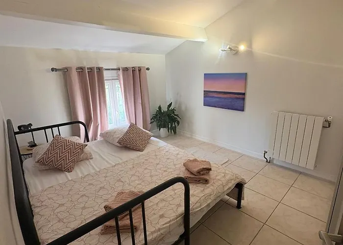 Apartment 12 Personnes, 10mn Des Plages, Clim, Piscine Privee, Bureaux, Wifi Lattes
